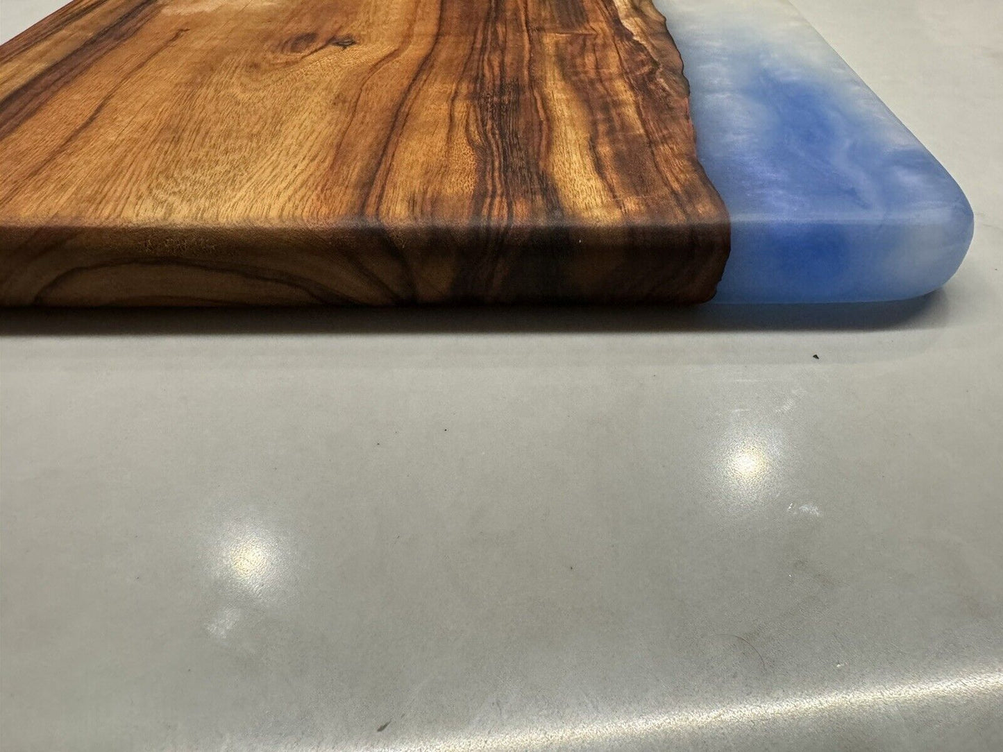 Handmade Australia Camphor Laurel Charcuterie Serving Board - Epoxy Resin